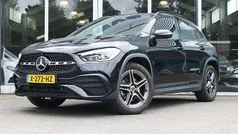 Zwart Gebruikt 2022 Mercedes GLA250 AMG line SUV | € 39.950 (Eerlijke prijs)