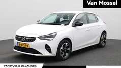 Wit Gebruikt 2022 Opel Corsa-e Elegance Hatchback | € 19.440 (Eerlijke prijs)