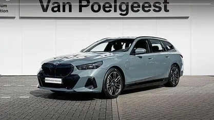 Occasion 2024 BMW 530e Comfort Edition Stationwagen | € 60.900 (Eerlijke prijs)