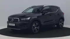 Zwart Gebruikt 2021 Volvo XC40 Inscription SUV | € 30.400 (Eerlijke prijs)