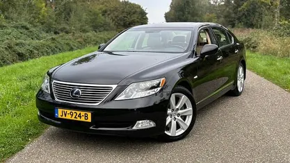 Zwart Gebruikt 2009 Lexus LS600h L President Line Sedan | € 20.950