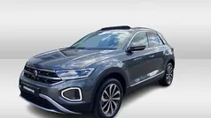 Grijs Gebruikt 2023 VW T-Roc Style SUV | € 32.450 (Eerlijke prijs)