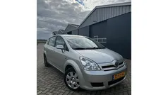Grijs Gebruikt 2005 Toyota Corolla Verso Terra MPV | € 3.500 (Eerlijke prijs)