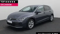 Gebruikt 2024 VW Golf VIII Life Hatchback | € 27.440 (Eerlijke prijs)