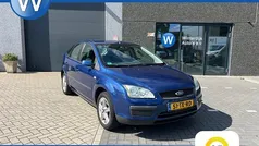 Blauw Gebruikt 2007 Ford Focus Trend Hatchback | € 1.500 (Goede deal)