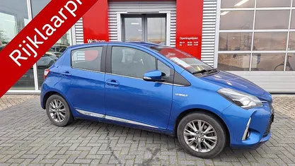 Gebruikt 2018 Toyota Yaris Hybrid Executive Hatchback | € 15.900 (Eerlijke prijs)