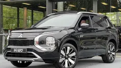 Gebruikt 2025 Mitsubishi Outlander Instyle SUV | € 59.990 (Eerlijke prijs)