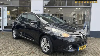 Zwart Gebruikt 2013 Renault Clio GrandTour Expression Stationwagen | € 7.950 (Eerlijke prijs)