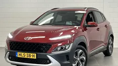 Rood Gebruikt 2023 Hyundai Kona Premium SUV | € 28.925 (Eerlijke prijs)