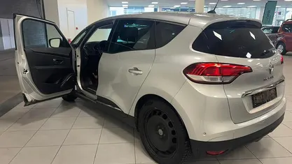 Occasion Renault Scénic IV Bose Edition 2018 Grijs MPV