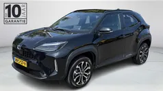 Zwart Gebruikt 2023 Toyota Yaris Cross SUV | € 27.800 (Eerlijke prijs)