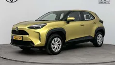 Goud Gebruikt 2022 Toyota Yaris Cross Comfort SUV | € 24.480 (Eerlijke prijs)