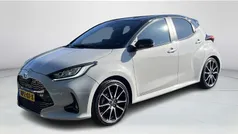 Gebruikt 2022 Toyota Yaris Hybrid Sport Hatchback | € 25.885 (Eerlijke prijs)