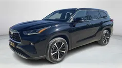 Zwart Gebruikt 2022 Toyota Highlander Premium SUV | € 56.949 (Goede deal)