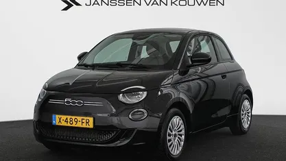 Occasion 2023 Fiat 500e Urban Hatchback | € 17.945 (Eerlijke prijs)