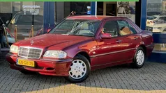 Rood Gebruikt 1999 Mercedes C200 Sedan | € 7.990