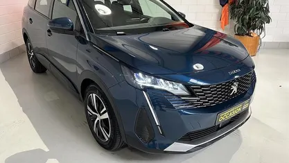 Occasion Peugeot 5008 131 PK (96 kW) 2021 Blauw SUV