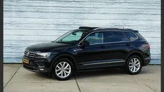 Zwart Gebruikt 2021 VW Tiguan Allspace Highline SUV | € 28.950 (Eerlijke prijs)
