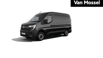 Gebruikt 2024 Renault Master Van | € 33.140 (Eerlijke prijs)