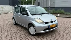 Grijs Gebruikt 2005 Daihatsu Sirion Hatchback | € 1.950 (Eerlijke prijs)