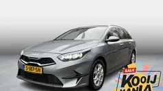 Grijs Gebruikt 2023 Kia Ceed Stationwagen | € 25.900 (Eerlijke prijs)