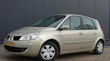 Occasion Renault Scénic II Business 112 PK (82 kW) 2008 Beige (metallic) MPV