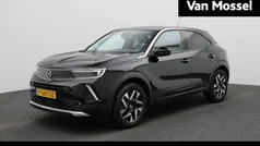 Zwart Gebruikt 2022 Opel Mokka-e Elegance SUV | € 17.900 (Eerlijke prijs)