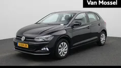 Zwart Gebruikt 2020 VW Polo Comfortline Hatchback | € 14.900 (Eerlijke prijs)