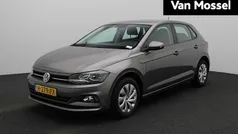 Grijs Gebruikt 2020 VW Polo Comfortline Hatchback | € 15.400 (Eerlijke prijs)