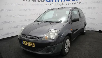 Grijs (metallic) Occasion 2007 Ford Fiesta Cool & Sound Edition Hatchback | € 1.390 (Eerlijke prijs)