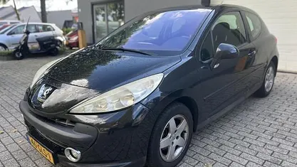 Occasion Peugeot 207 95 PK (69 kW) 2008 Hatchback