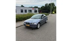 Blauw Gebruikt 1998 BMW 318 Sedan | € 1.499 (Goede deal)