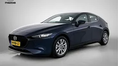 Blauw metallic Gebruikt 2020 Mazda 3 Comfort Hatchback | € 23.495 (Eerlijke prijs)