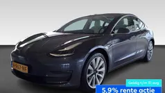 Grijs Gebruikt 2020 Tesla Model 3 Long Range Sedan | € 25.875 (Eerlijke prijs)
