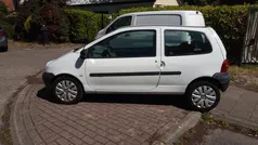 Wit Gebruikt 2006 Renault Twingo Authentique Hatchback | € 949 (Eerlijke prijs)