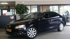 Zwart, metallic lak Gebruikt 2011 VW Jetta Comfortline Sedan | € 5.950 (Eerlijke prijs)