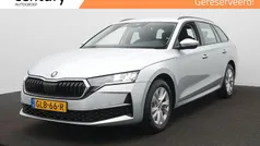 Gebruikt 2024 Skoda Octavia Business Line Stationwagen | € 30.795 (Eerlijke prijs)