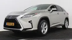 Sonic titanium metallic (grijs metallic) Gebruikt 2017 Lexus RX450h Luxury Line SUV | € 37.945 (Super prijs)