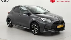Grijs Gebruikt 2024 Toyota Yaris Hybrid Edition Hatchback | € 24.499 (Eerlijke prijs)