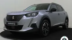 Grijs, metallic lak Gebruikt 2022 Peugeot e-2008 Allure SUV | € 19.425 (Goede deal)