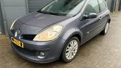 Blauw Gebruikt 2009 Renault Clio II Collection Hatchback | € 1.750 (Super prijs)