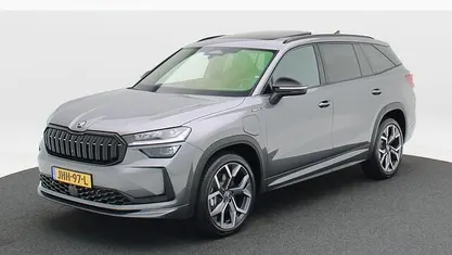 Grijs Nieuw 2025 Skoda Kodiaq Business Line SUV | € 51.500 (Goede deal)