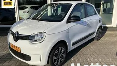 Gebruikt 2022 Renault Twingo LIMITED Hatchback | € 11.995 (Eerlijke prijs)