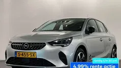 Grijs, metallic lak Gebruikt 2023 Opel Corsa-e Elegance Hatchback | € 20.940 (Eerlijke prijs)