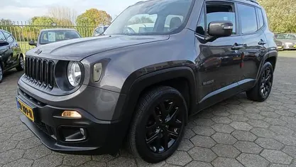 Gebruikt 2016 Jeep Renegade SUV | € 12.850 (Eerlijke prijs)