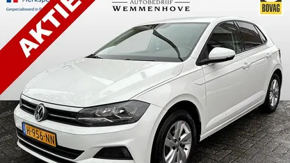 Wit Occasion 2020 VW Polo Comfortline Hatchback | € 10.845 (Eerlijke prijs)