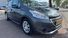 Grijs Gebruikt 2013 Peugeot 208 Access Hatchback | € 4.950 (Eerlijke prijs)