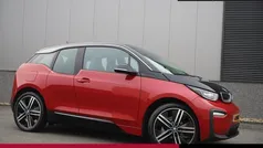 Rood Gebruikt 2019 BMW i3 Executive Hatchback | € 18.940 (Eerlijke prijs)