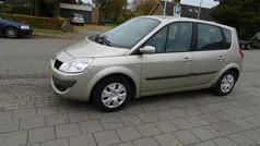 Beige Gebruikt 2007 Renault Scénic II Komfort MPV | € 2.250 (Eerlijke prijs)