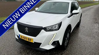 Wit Occasion 2020 Peugeot 2008 Active SUV | € 15.750 (Goede deal)